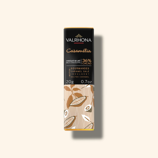 packaging de la mini tablette de chocolat caramélia de Valrhona